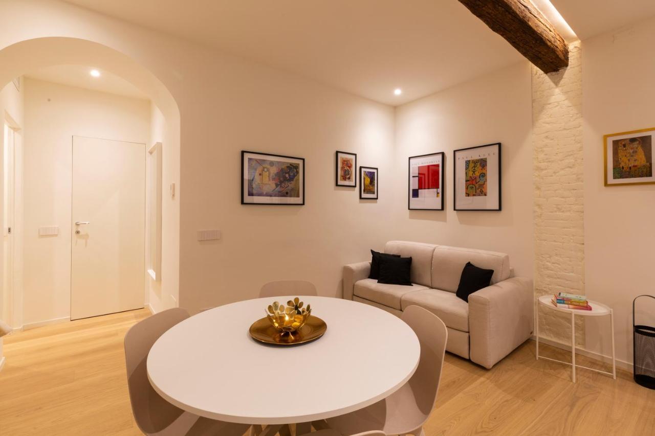 Domus Ticinese Apartment Milano Ngoại thất bức ảnh