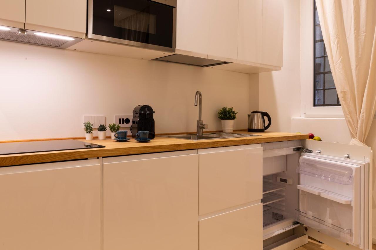 Domus Ticinese Apartment Milano Ngoại thất bức ảnh